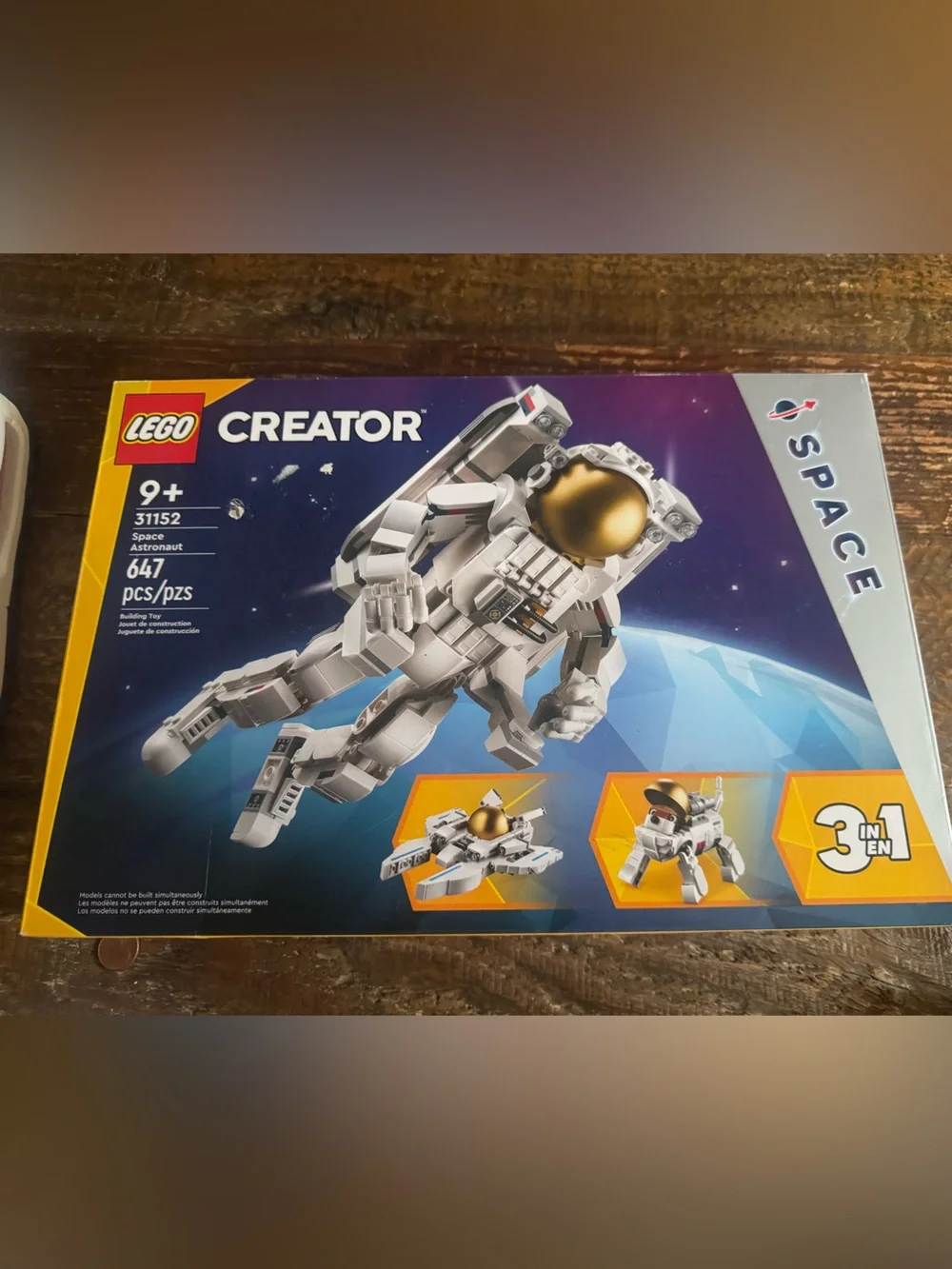 LEGO Creator Space Astronaut 3 in 1 new and unopened #31152